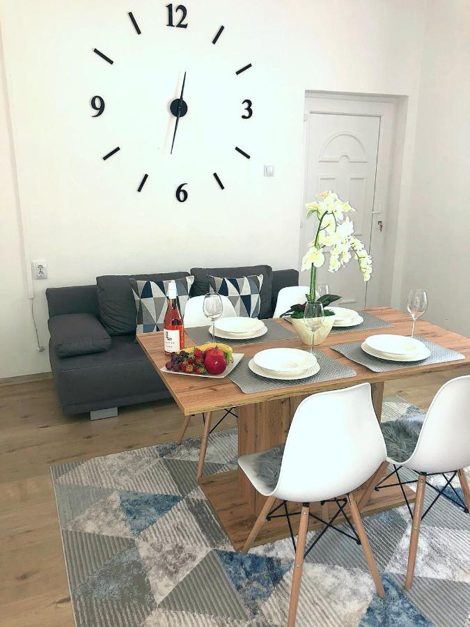 Belvarosi Lux Apartman Вашарошномийнь Екстер'єр фото