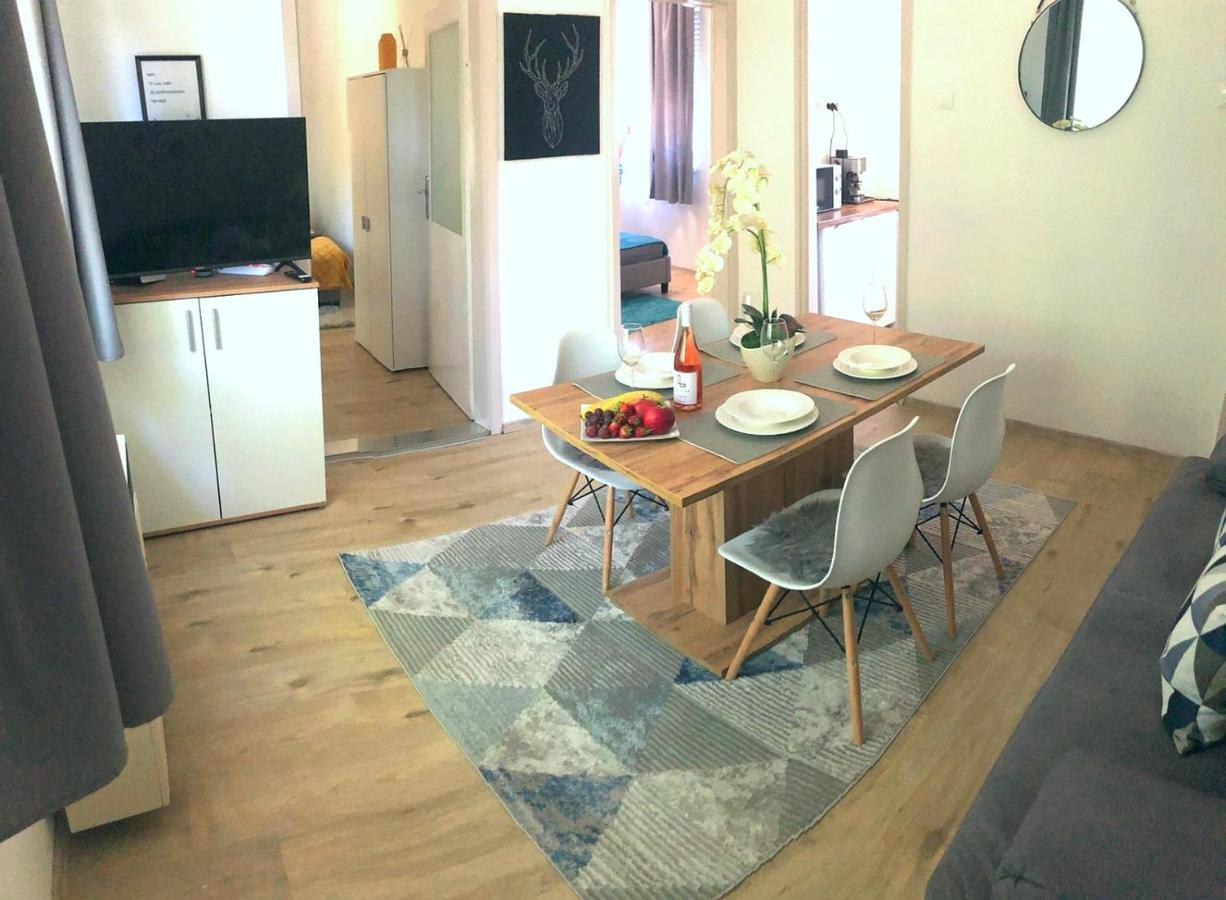 Belvarosi Lux Apartman Вашарошномийнь Екстер'єр фото