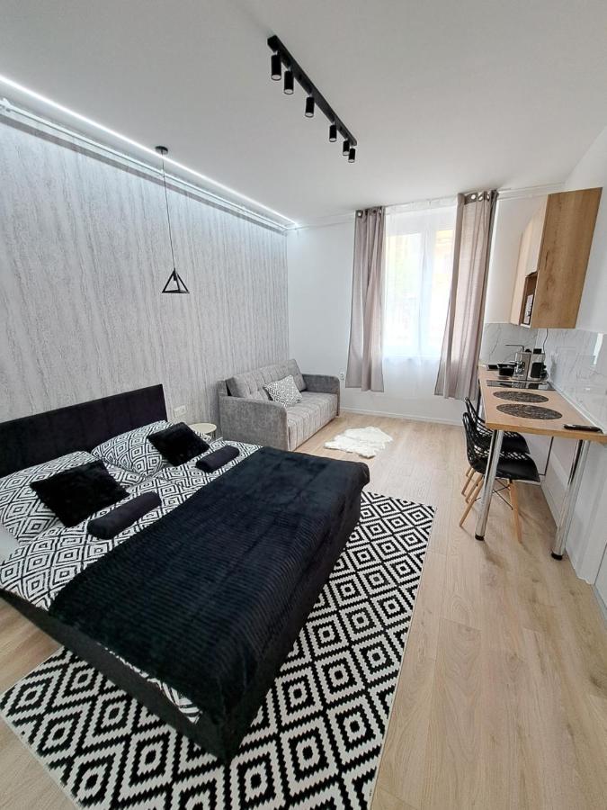 Belvarosi Lux Apartman Вашарошномийнь Екстер'єр фото