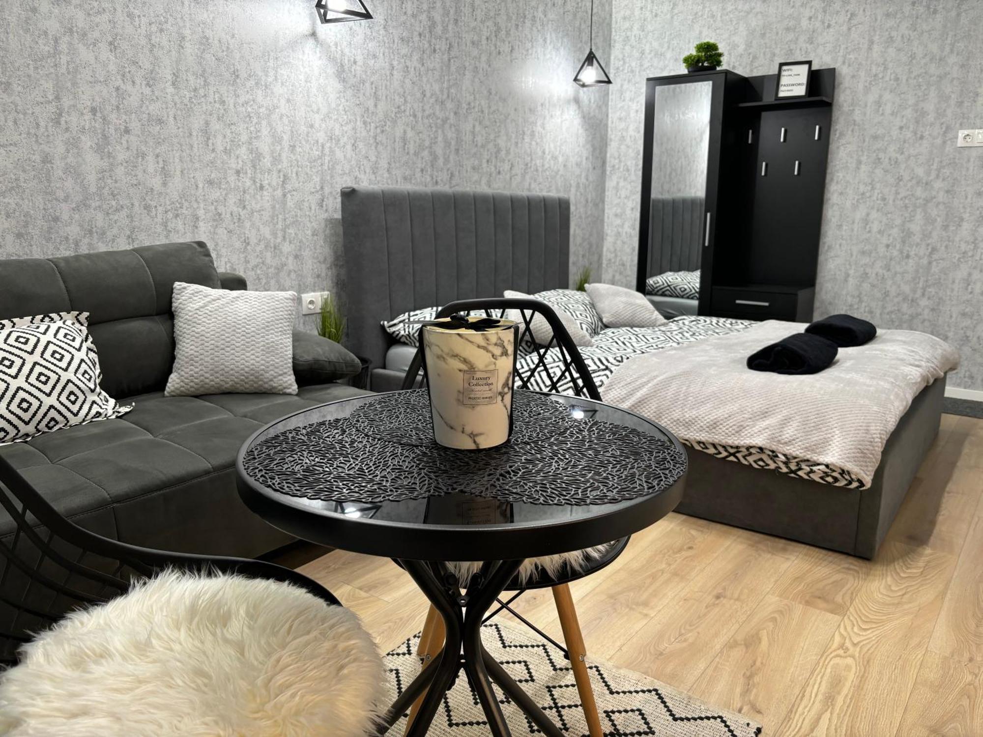 Belvarosi Lux Apartman Вашарошномийнь Екстер'єр фото