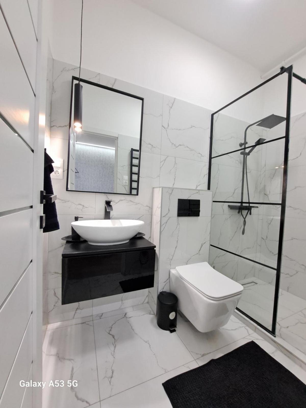 Belvarosi Lux Apartman Вашарошномийнь Екстер'єр фото
